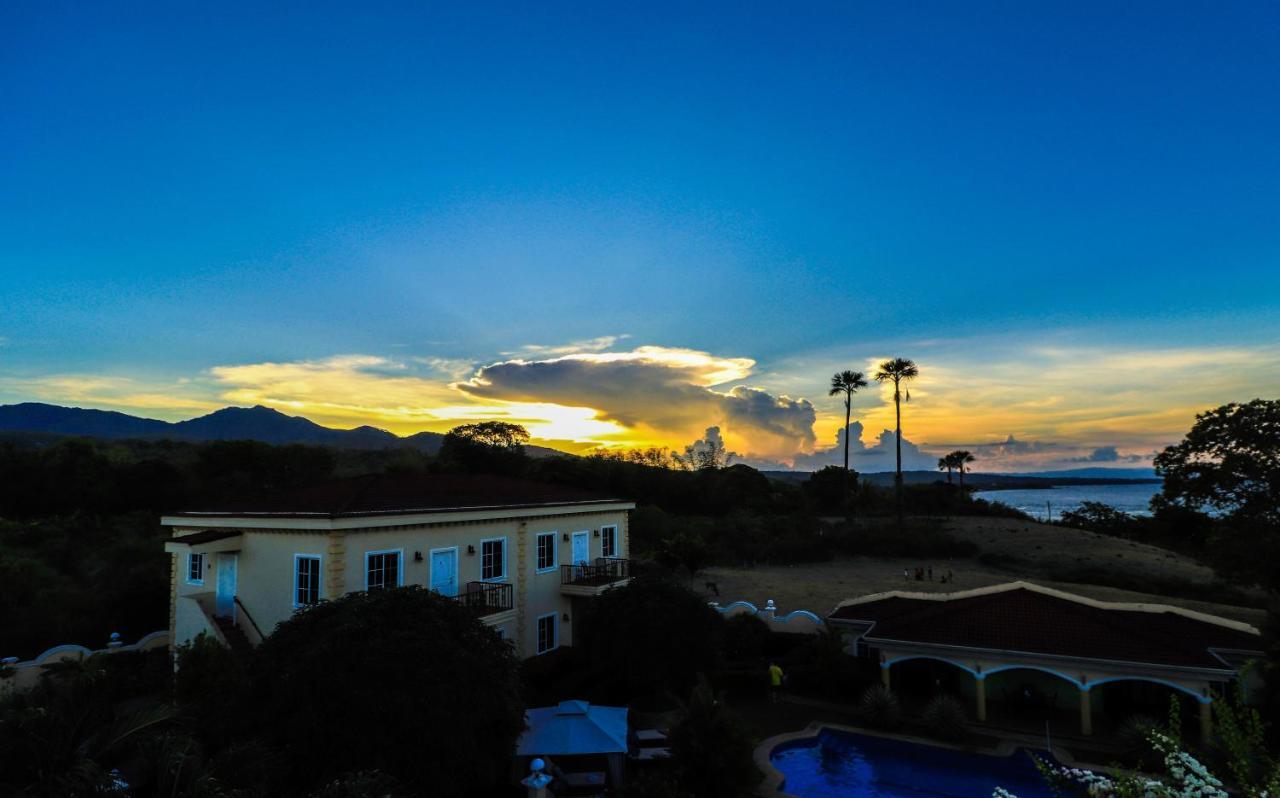 Star View Boutique Resort Dumaguete City Buitenkant foto